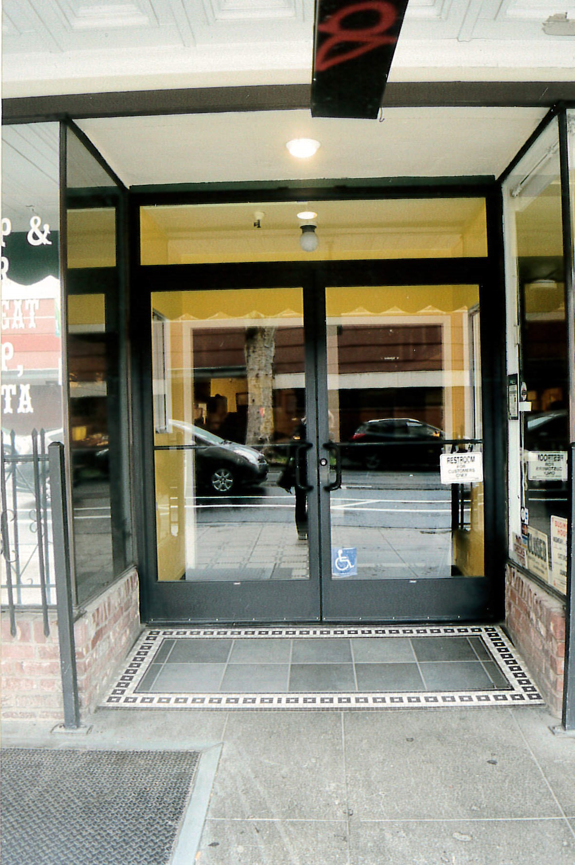 9th street entrance